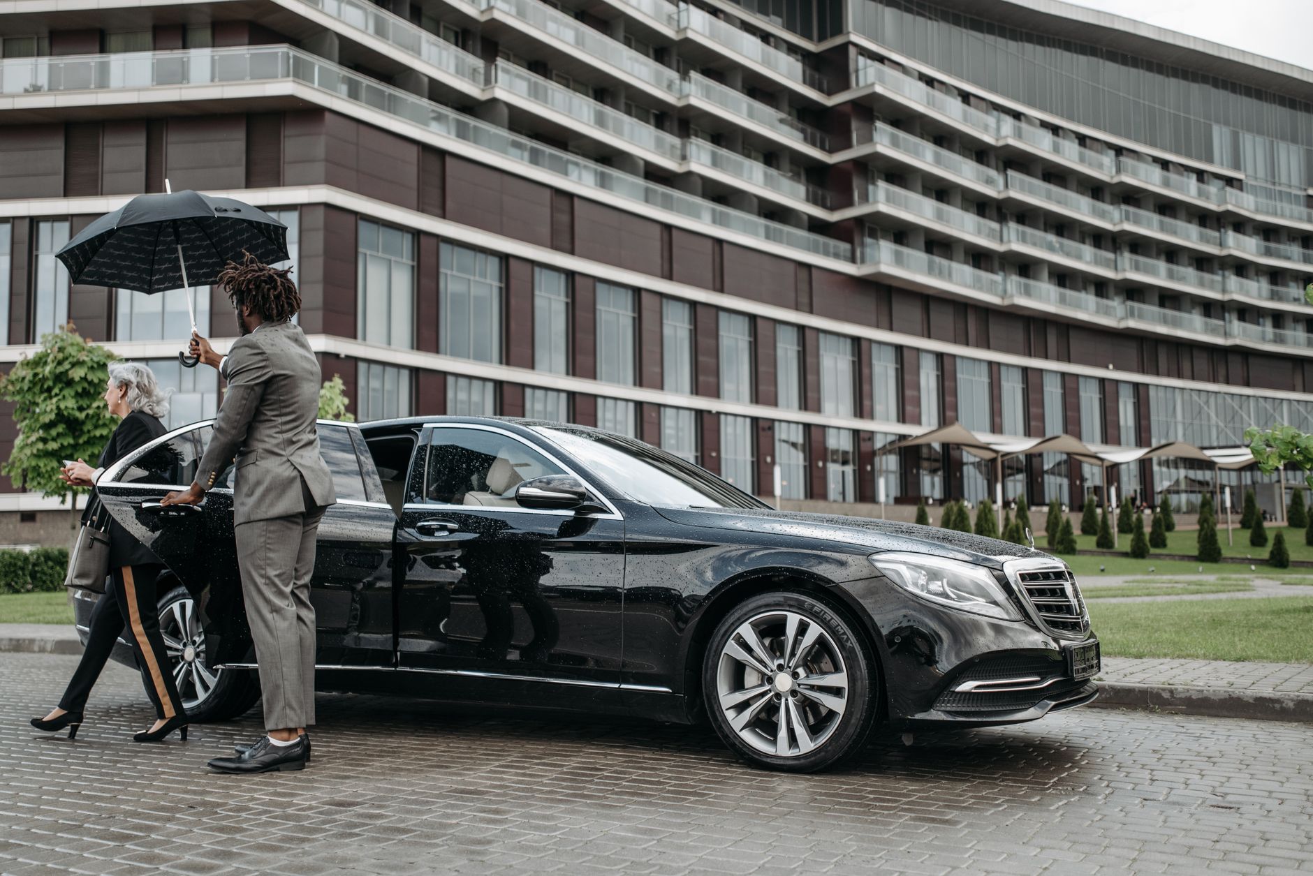 Chauffeur Privé équipe à Massy